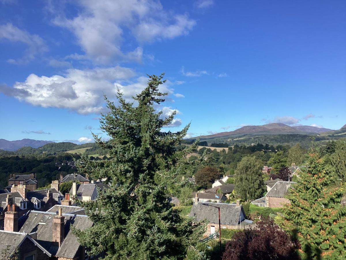 The Viewpoint, 2 Bedroom Apartment In Crieff Eksteriør bilde